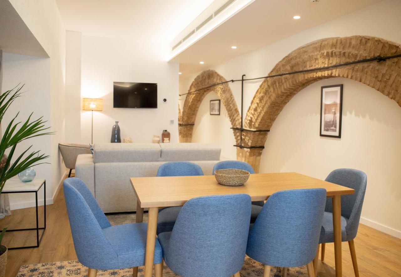 Nqn Aparts & Suites Sevilla Exteriér fotografie