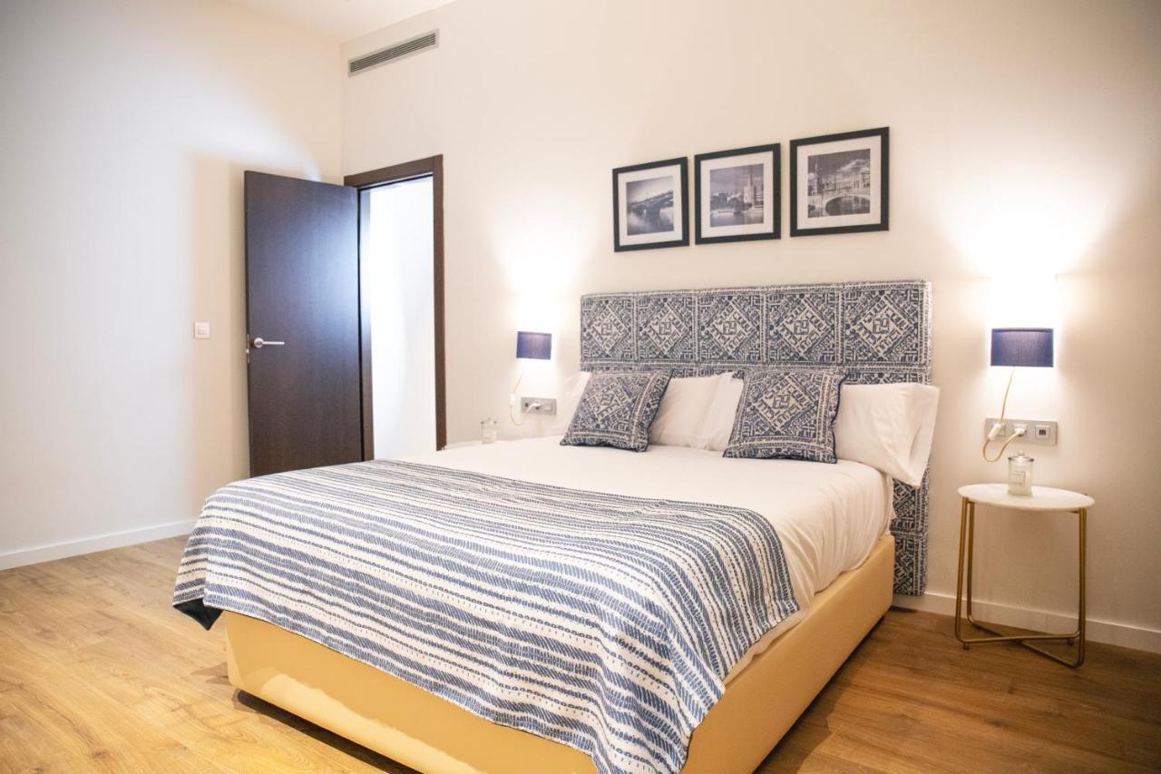 Nqn Aparts & Suites Sevilla Exteriér fotografie