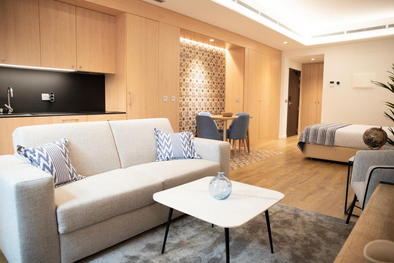 Nqn Aparts & Suites Sevilla Exteriér fotografie
